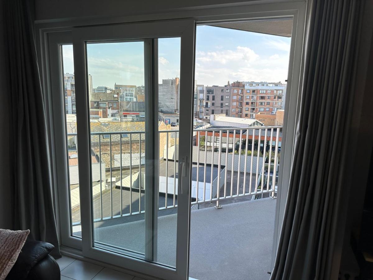 Vakantieappartement Oostende Met Priveparking Exterior foto